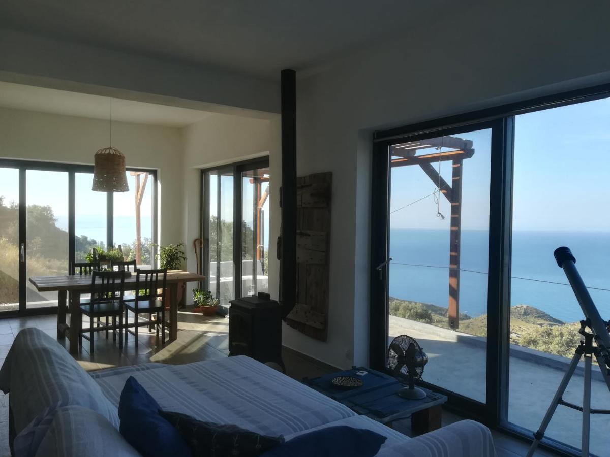 Sea Breeze Ecological Villa Agia Galini  Exterior photo