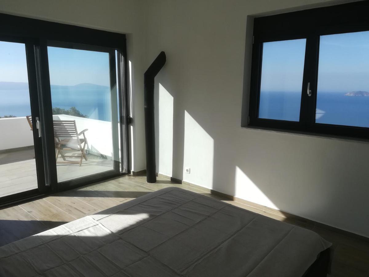 Sea Breeze Ecological Villa Agia Galini  Exterior photo